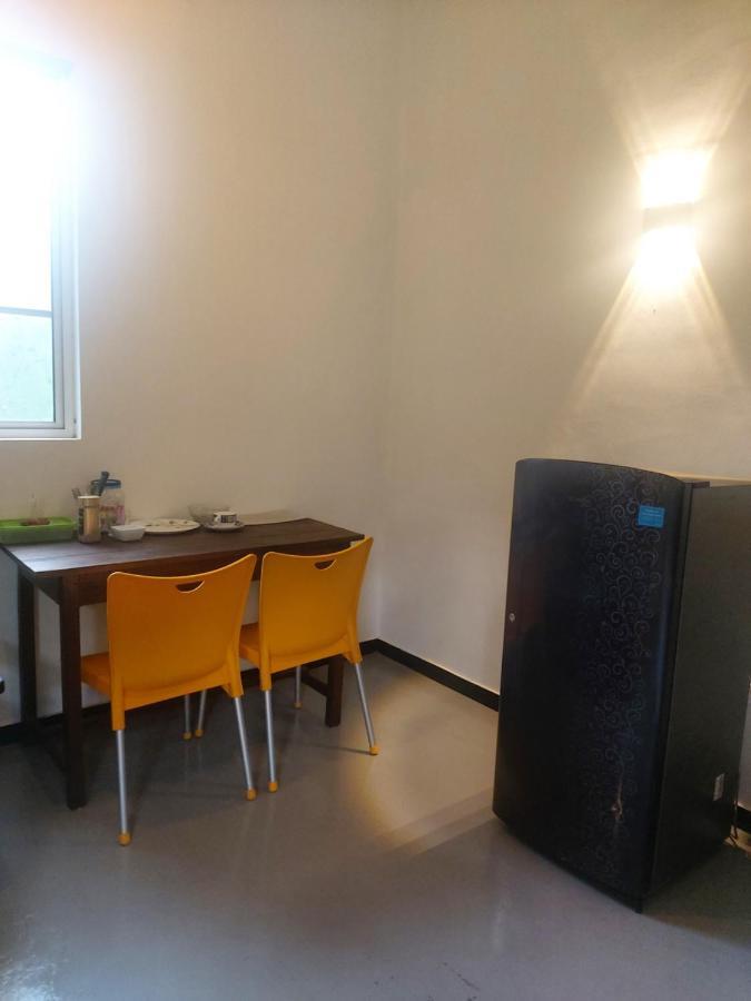 Anusha Apartment 15 Homestay Galle Exterior photo