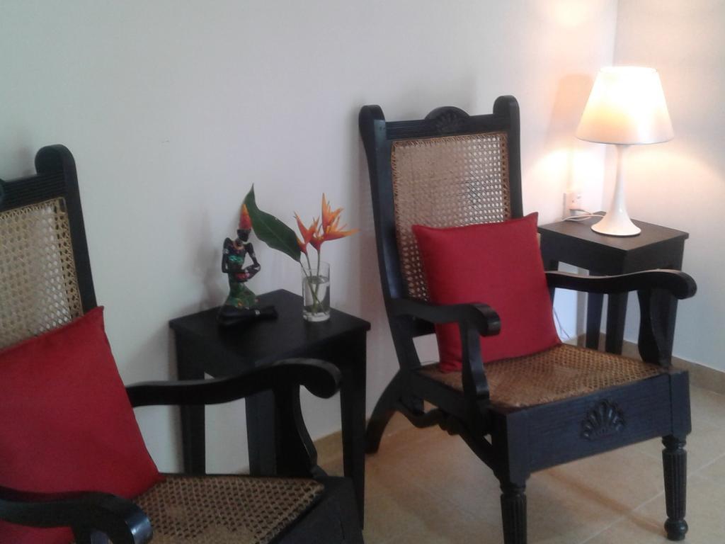 Anusha Apartment 15 Homestay Galle Exterior photo